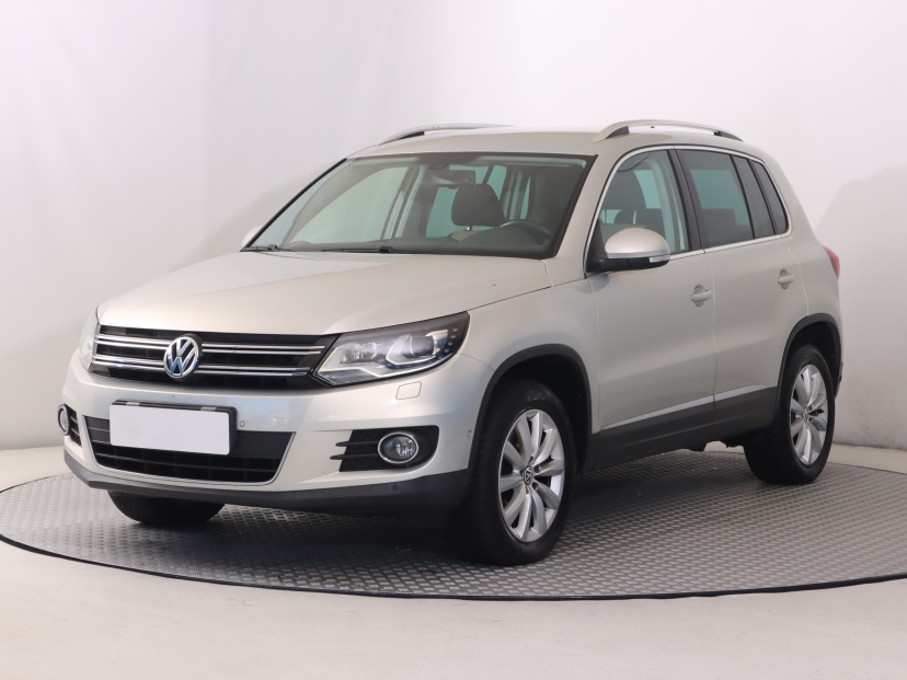Volkswagen Tiguan, 2015