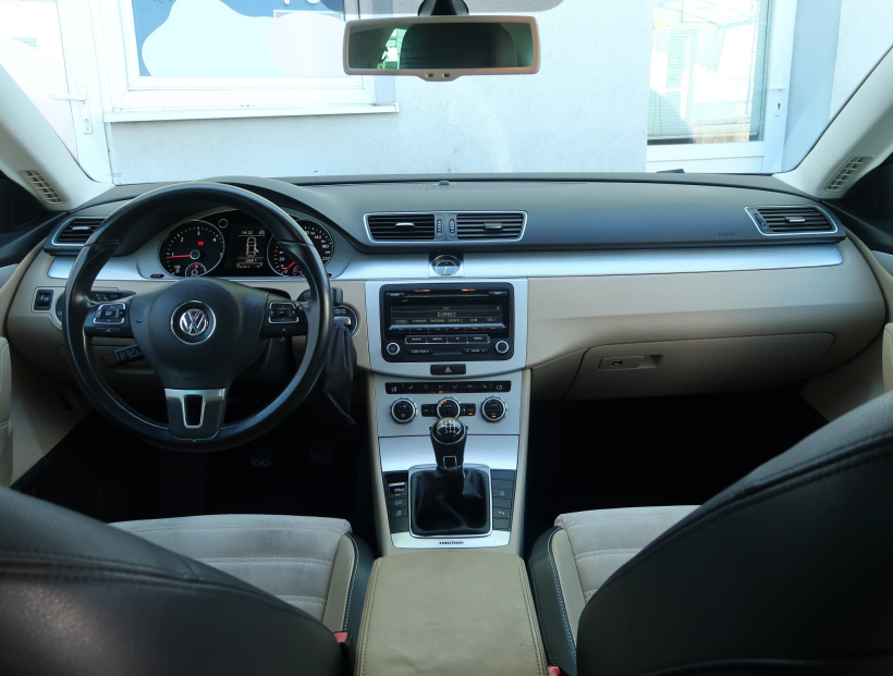 Volkswagen CC, 2013