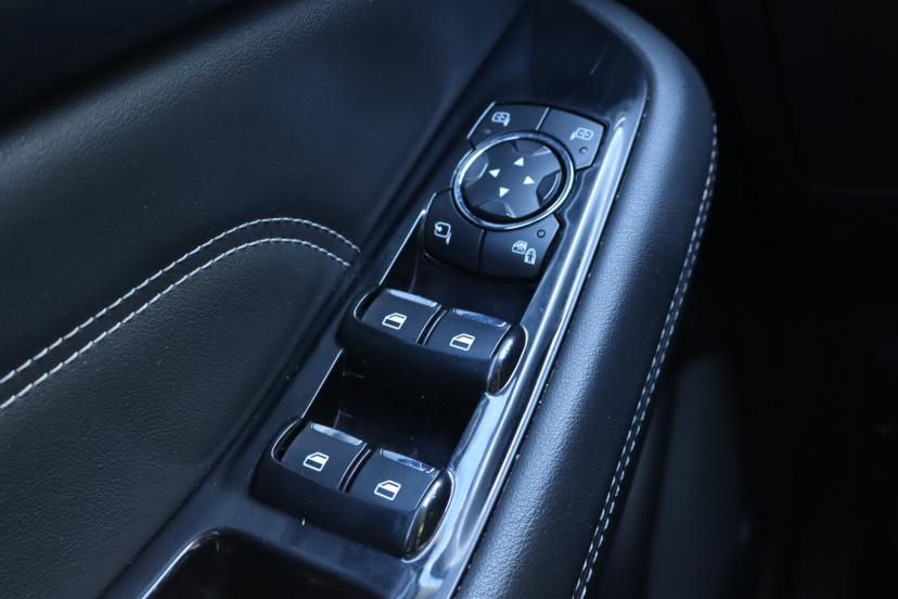 Ford S-Max, 2015