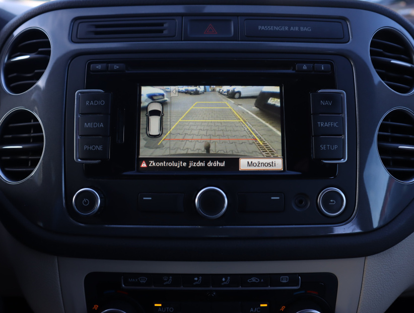 Volkswagen Tiguan, 2012