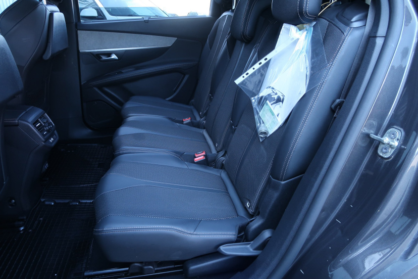 Peugeot 5008, 2022
