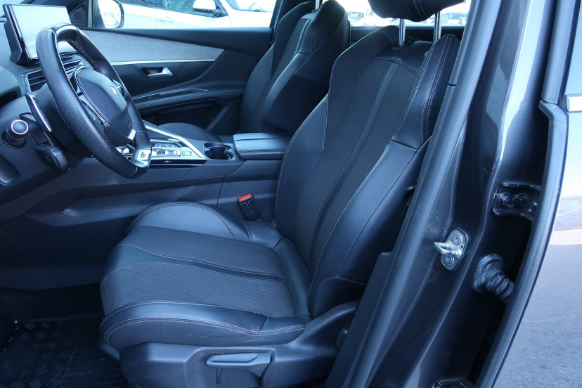 Peugeot 5008, 2022