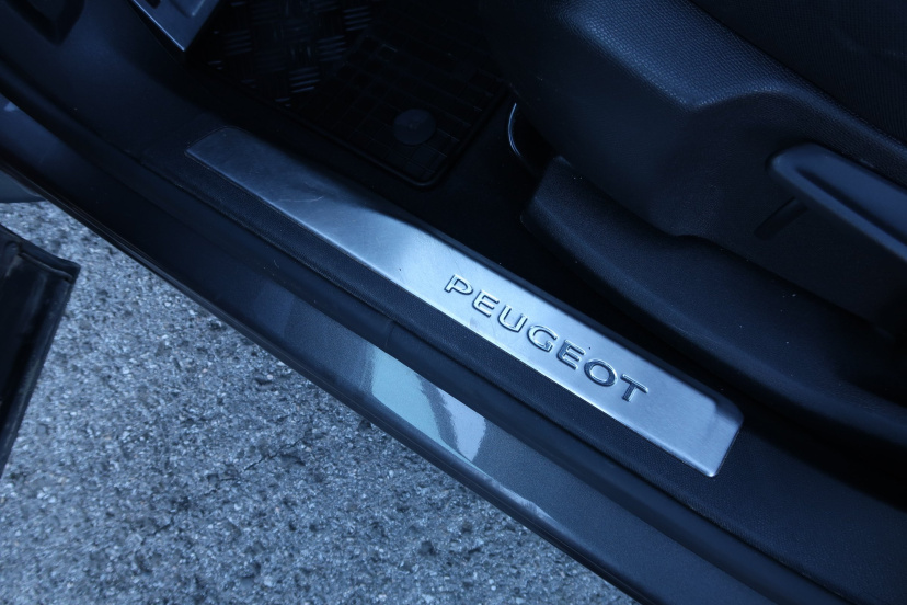 Peugeot 5008, 2022