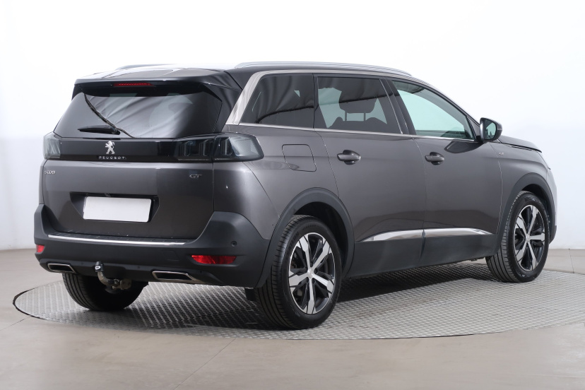 Peugeot 5008, 2022