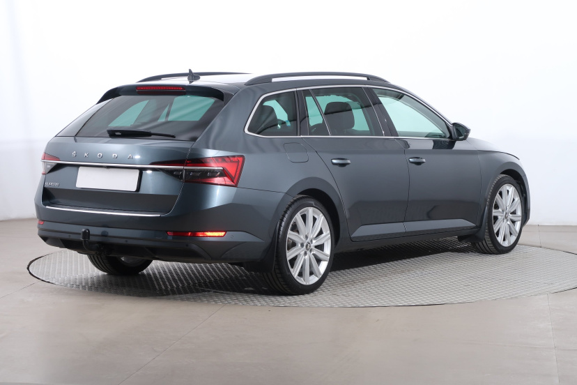 Škoda Superb, 2019