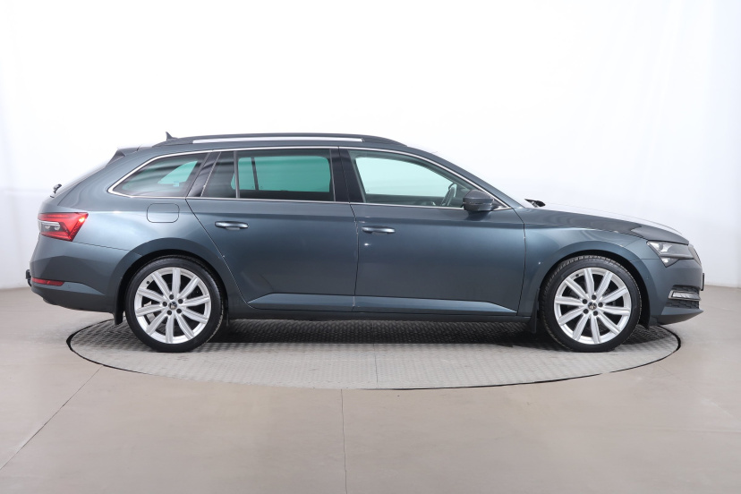 Škoda Superb, 2019