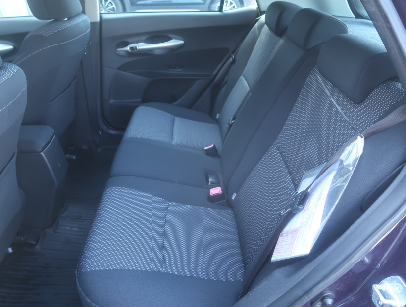 Toyota Auris, 2011