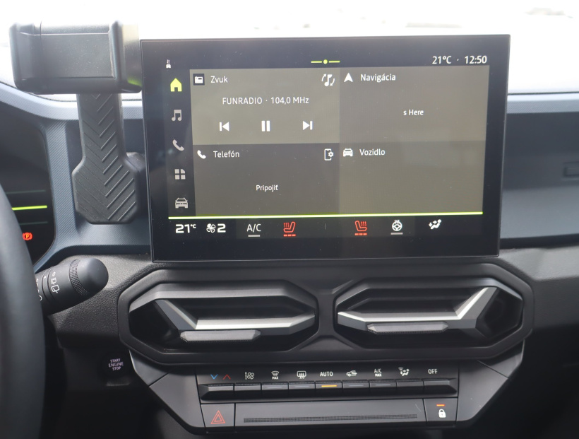 Dacia Duster, 2025