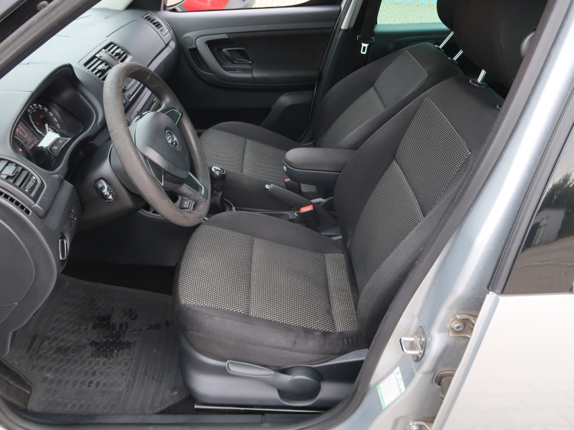 Škoda Roomster, 2015