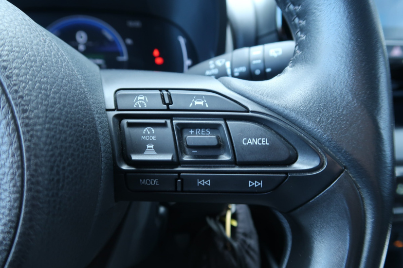 Toyota Yaris, 2024