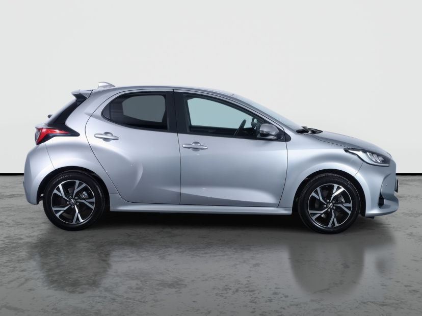 Toyota Yaris, 2024