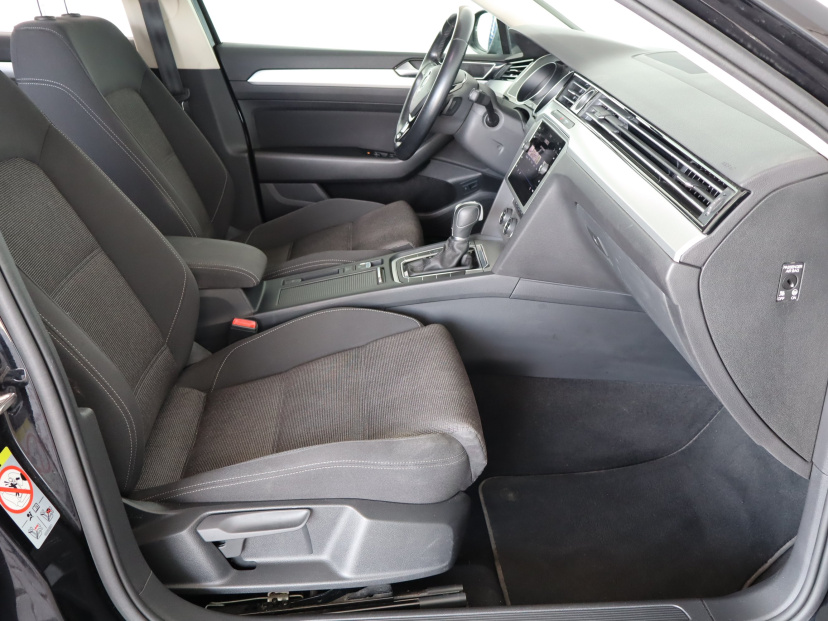 Volkswagen Passat, 2019
