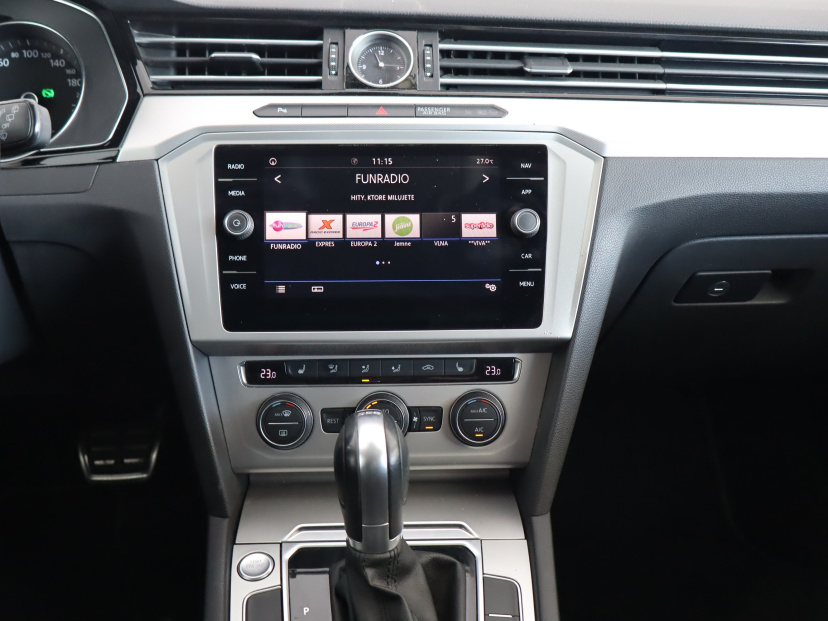 Volkswagen Passat, 2019