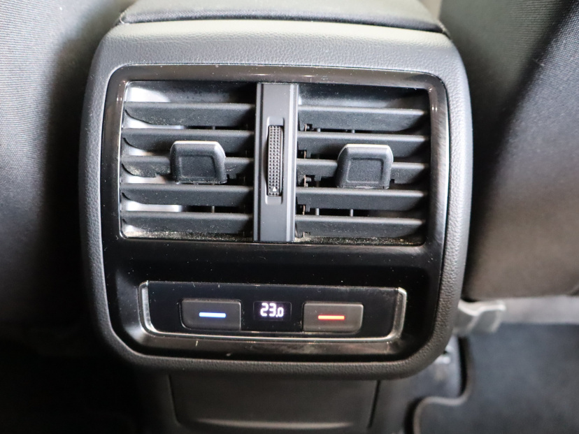 Volkswagen Passat, 2019