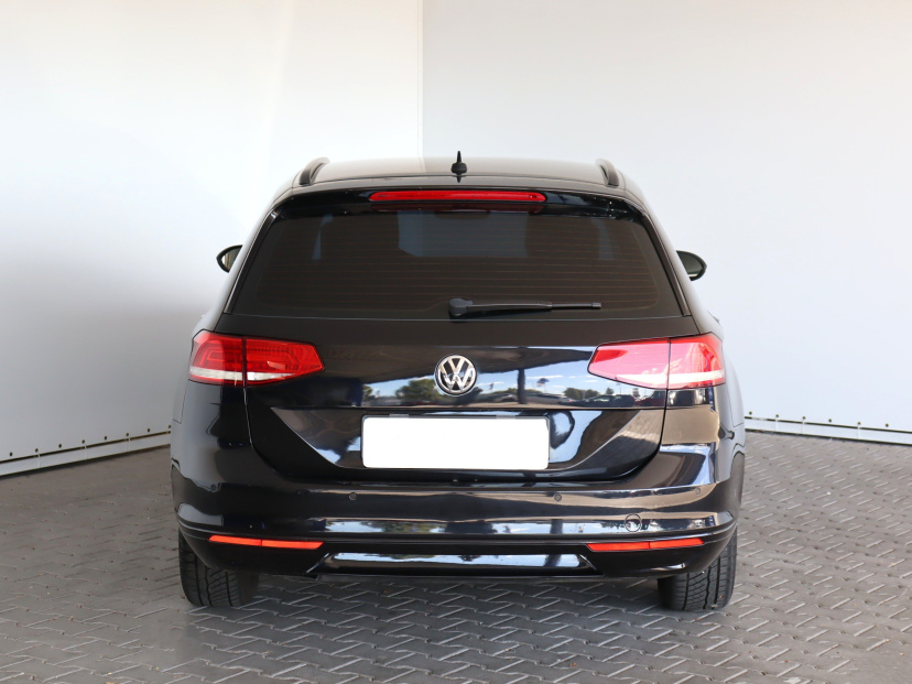 Volkswagen Passat, 2019
