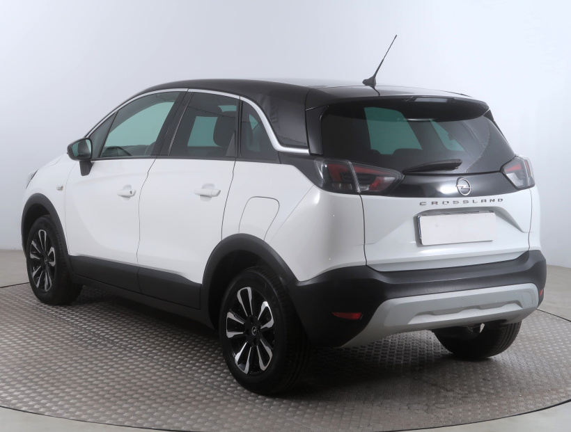 Opel Crossland, 2024