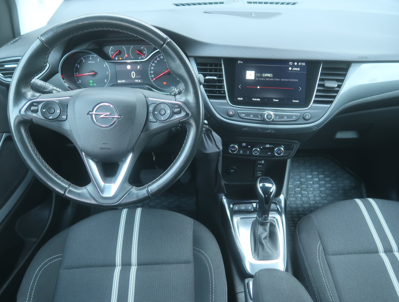 Opel Crossland, 2024