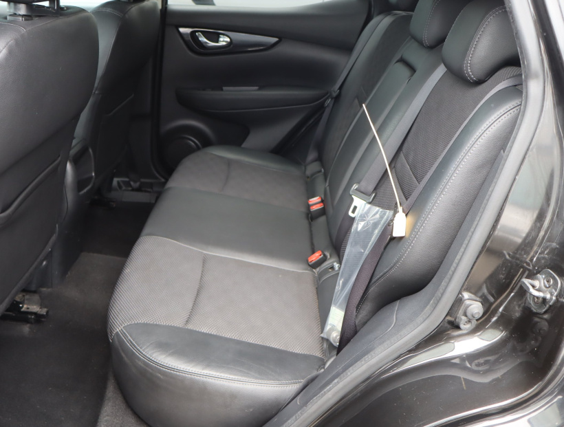 Nissan Qashqai, 2015