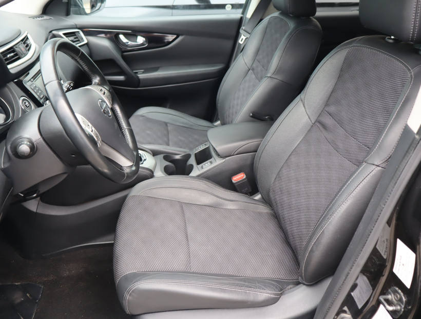 Nissan Qashqai, 2015