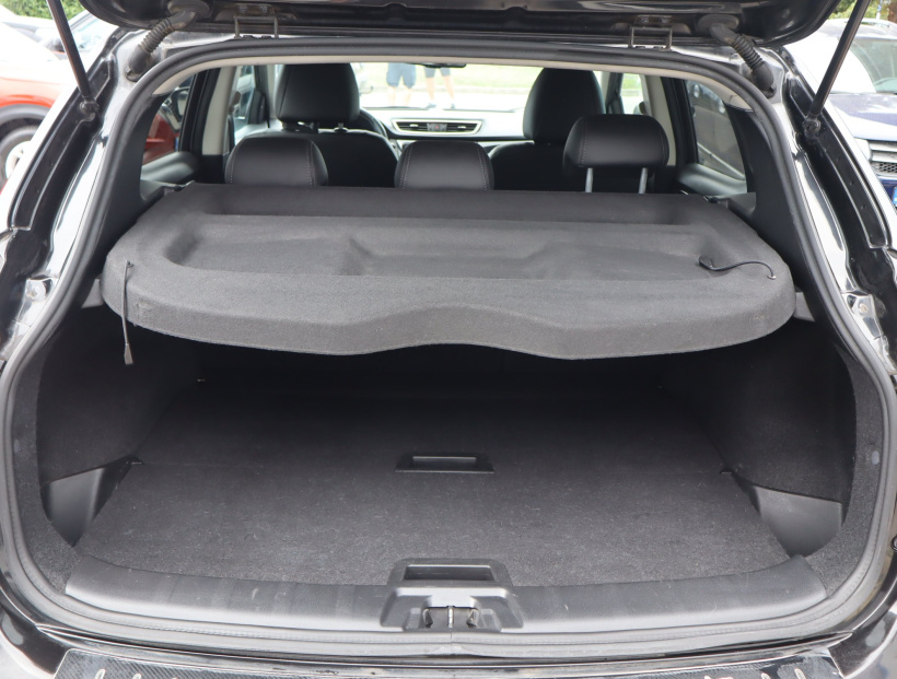 Nissan Qashqai, 2015