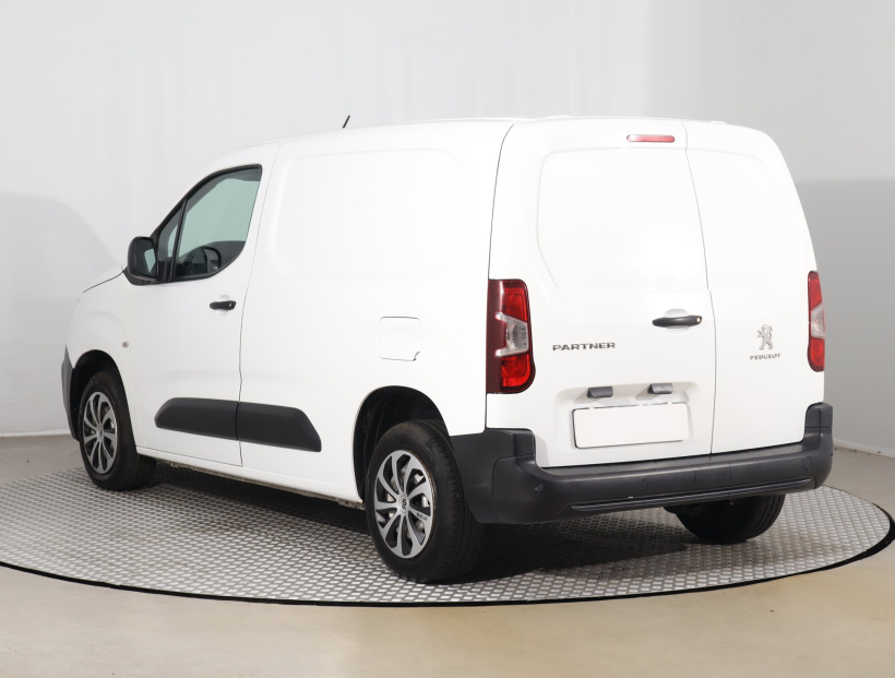 Peugeot Partner, 2021