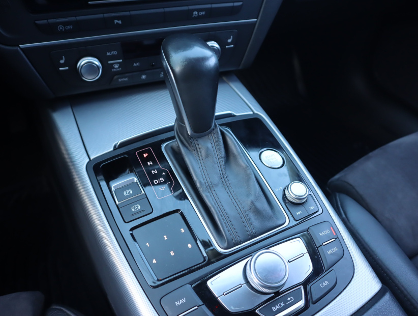 Audi A6, 2015