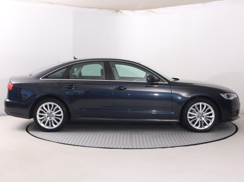 Audi A6, 2015