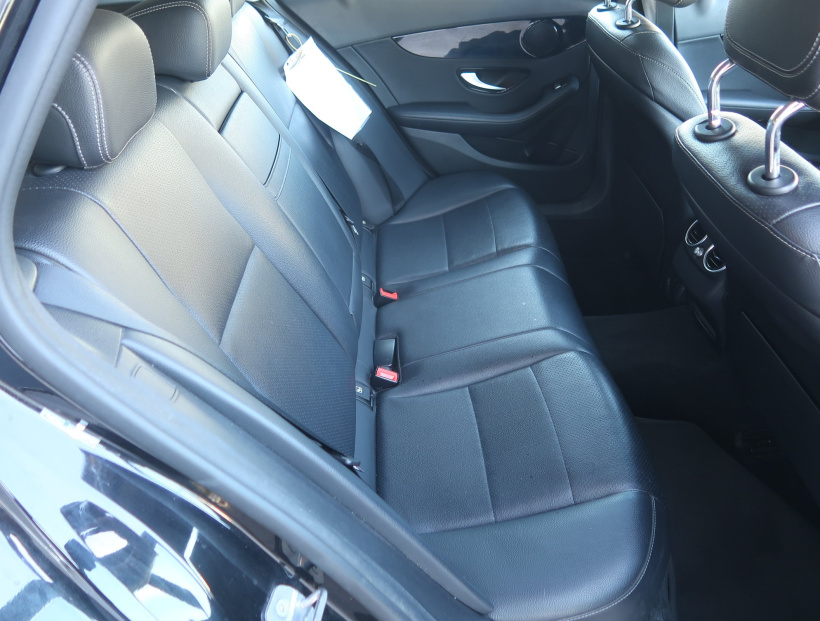 Mercedes-Benz C, 2019