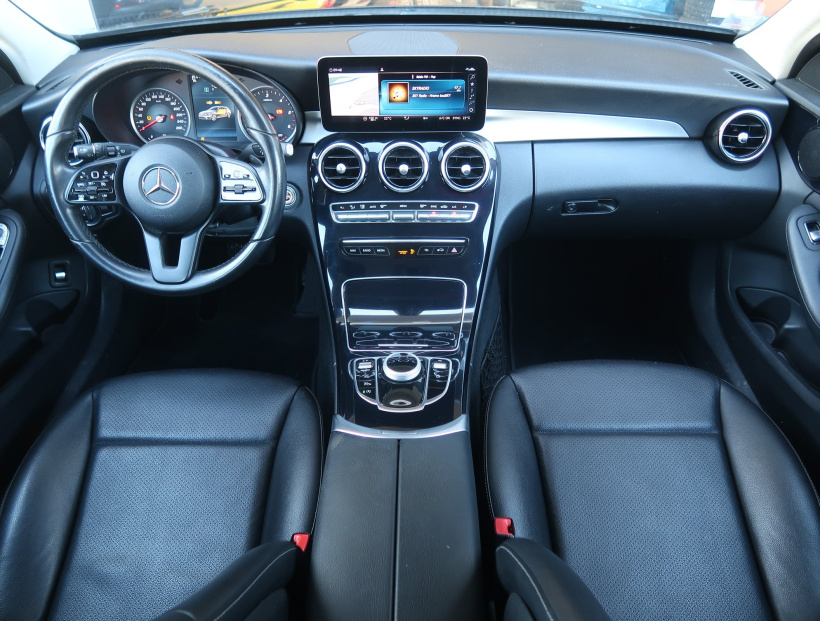 Mercedes-Benz C, 2019