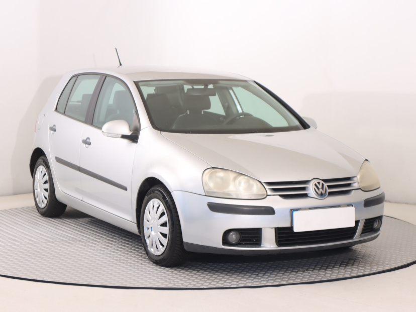Volkswagen Golf, 2005