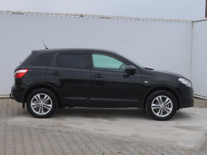 Nissan Qashqai, 2010