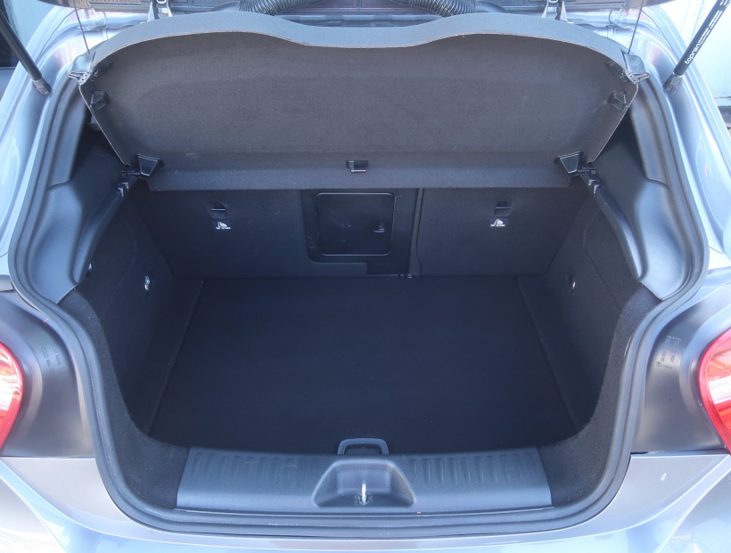Mercedes-Benz A, 2014