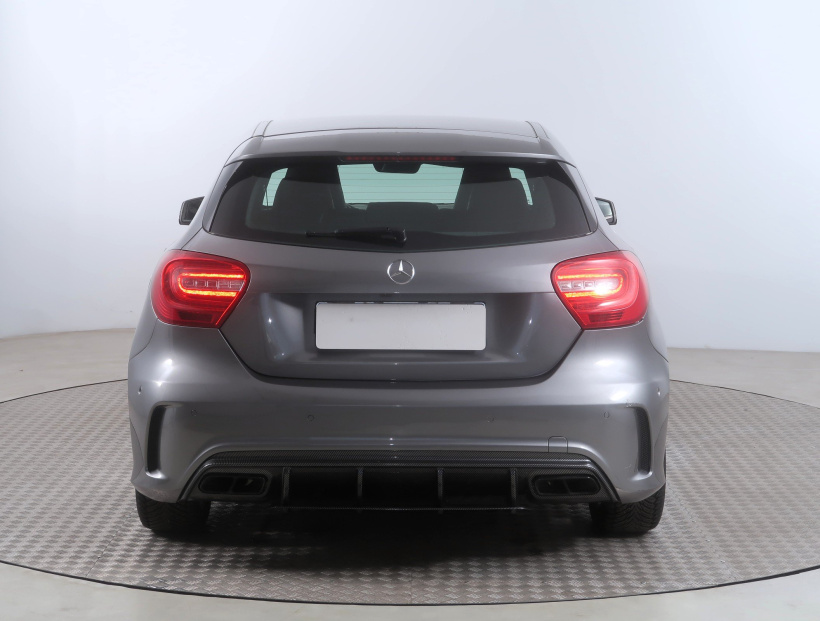 Mercedes-Benz A, 2014