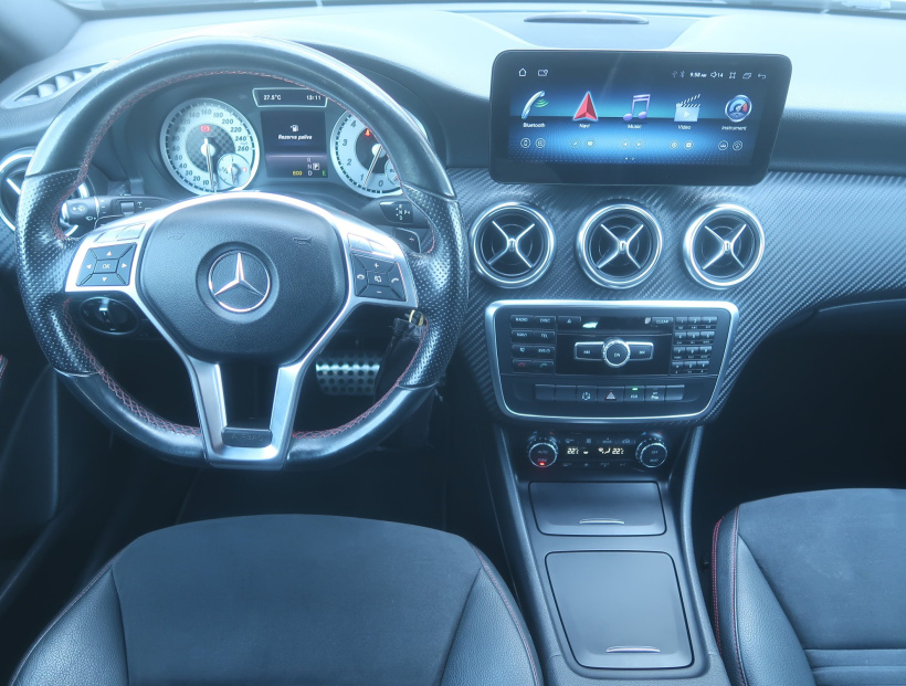 Mercedes-Benz A, 2014