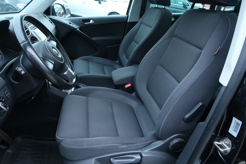 Volkswagen Tiguan, 2010