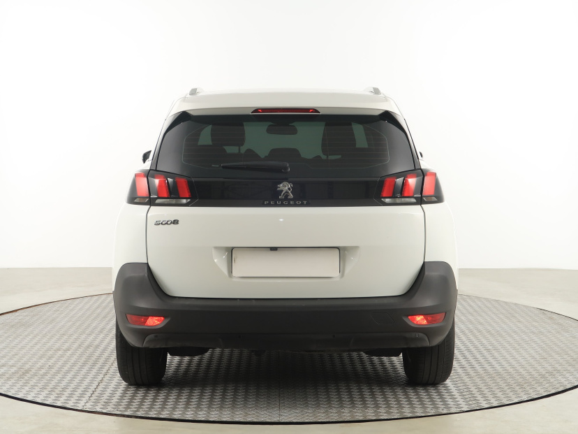 Peugeot 5008, 2019