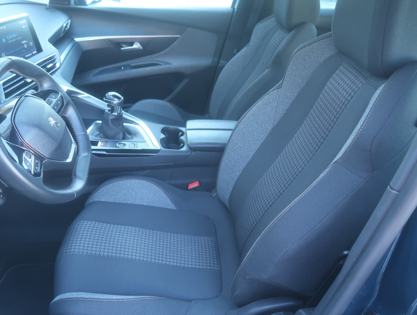 Peugeot 3008, 2022