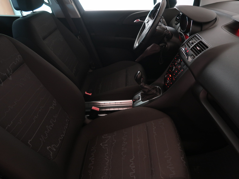 Opel Meriva, 2016
