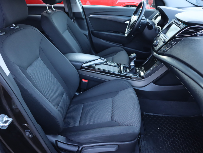 Hyundai i40, 2016