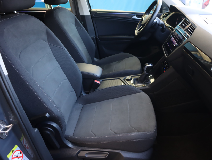 Volkswagen Tiguan, 2023