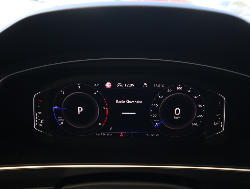Volkswagen Tiguan, 2023