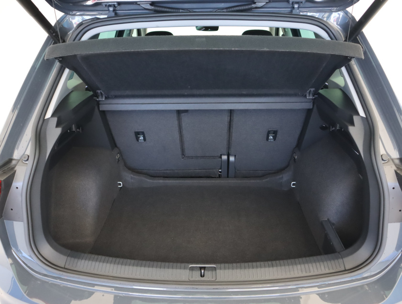 Volkswagen Tiguan, 2023
