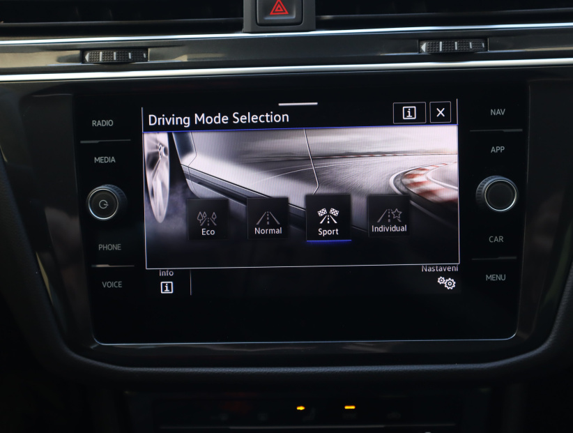 Volkswagen Tiguan, 2023