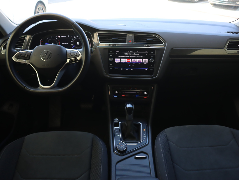 Volkswagen Tiguan, 2023