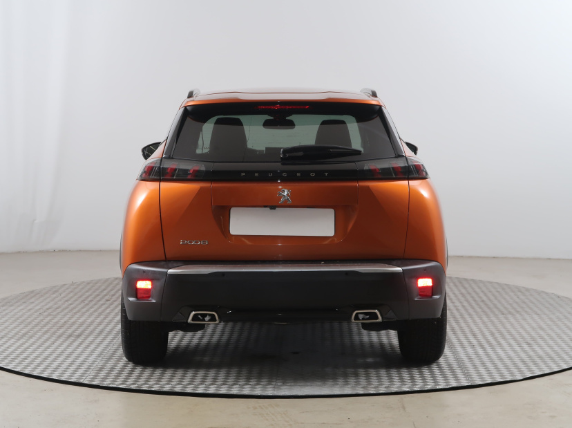 Peugeot 2008, 2021