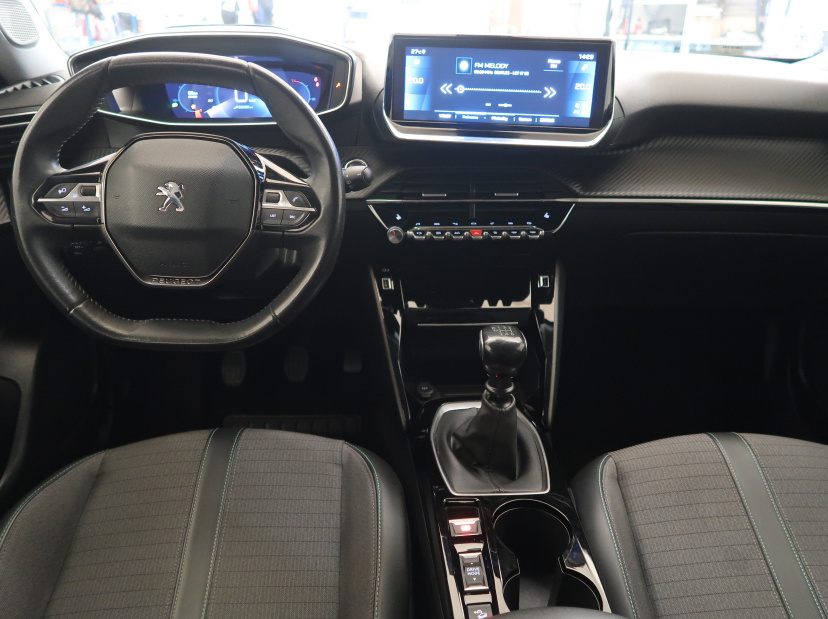 Peugeot 2008, 2021