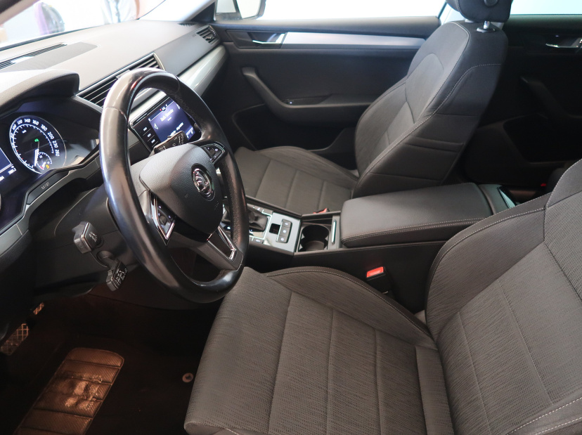Škoda Superb, 2019