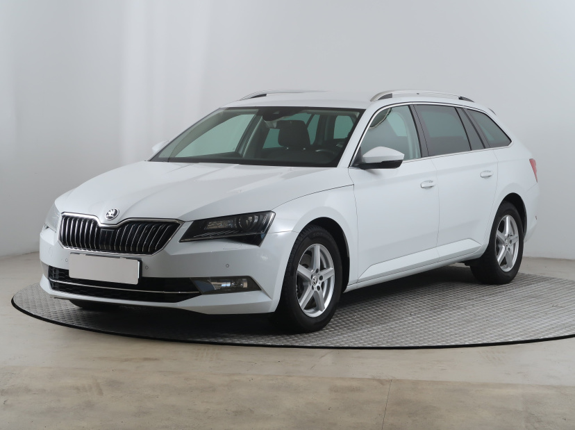 Škoda Superb, 2019