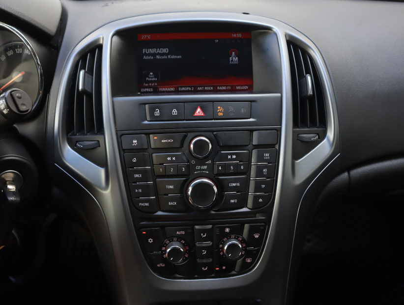Opel Astra, 2015