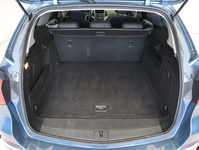 Opel Astra, 2015